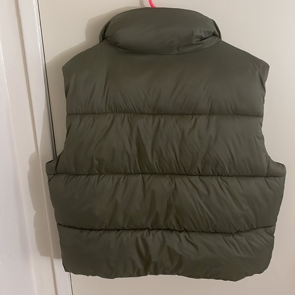 Green Bomber crop jacket - Picture 2 of 2